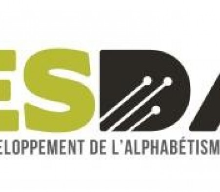 Le RESDAC souligne la Journée de l'alphabétisation familiale