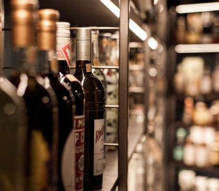 Covid-19: la vente d'alcool ne sera plus disponible en accès libre à partir du samedi 21 mars 2020