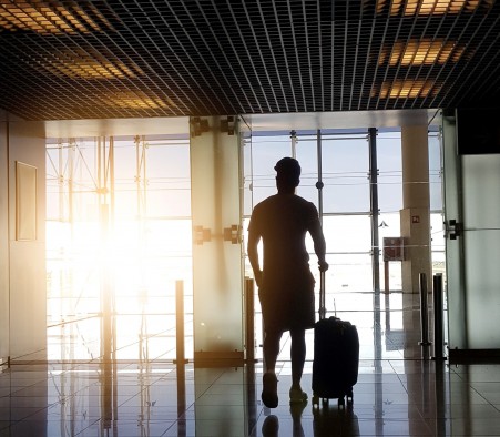 Les Français à nouveau autorisés à se rendre en France sans devoir justifier d'un motif impérieux