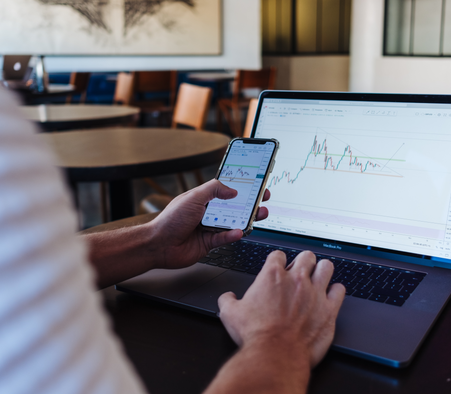 Demander une licence professionnelle pour fournir des services financiers se fait désormais en ligne