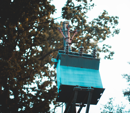 Travaux d'été et présence d'électricité : attention, vous avez des responsabilités !