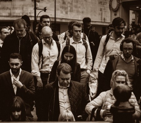 Covid-19: la sélection des jurés ne reprendra pas avant septembre 2020