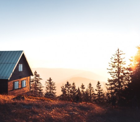 Covid-19: levée de la restriction de voyage pour les propriétaires de résidence secondaire mais auto-isolement de 14 jours obligatoire