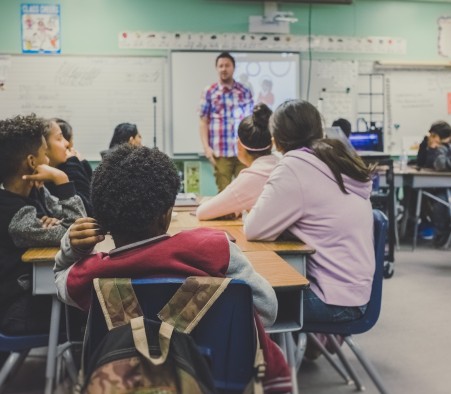 Webconférence : L'article 23 de la Charte canadienne des droits et libertés et le post-secondaire